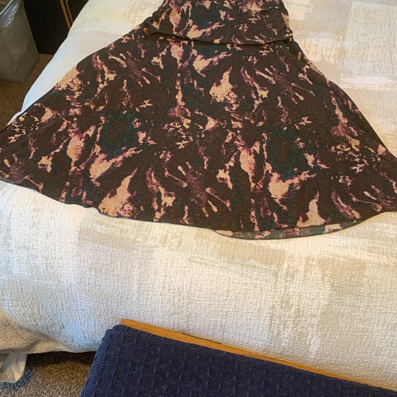 Anne Klein, Medium, A line, flattering dress, wine - Picture 6 of 7